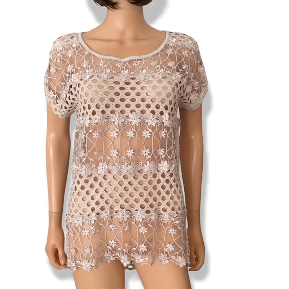 NWT Tricotto Floral Embroidered Eyelet Mesh Top – Layering Piece